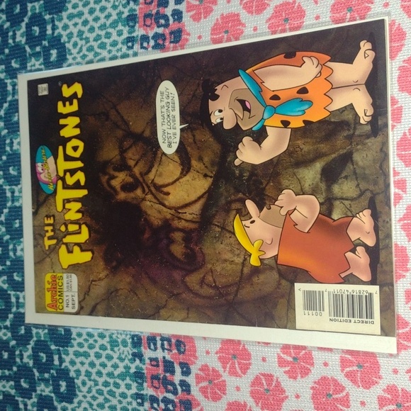 ARCHIE COMICS - Picture 2 of 3